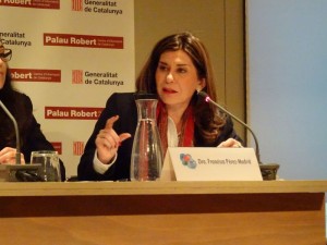 La Dra. Francisca Perez-Madrid durante su ponencia en el congreso